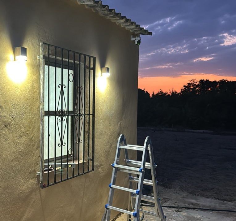 Renovación de instalación eléctrica en vivienda particular en Cieza